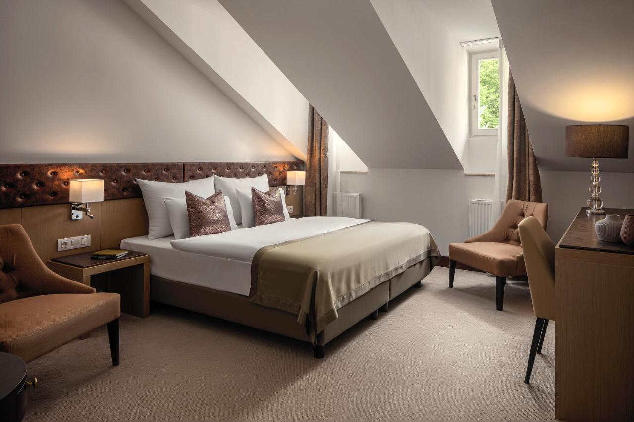 Boutique Hotel Saxonia Karlovy Vary Exterior photo